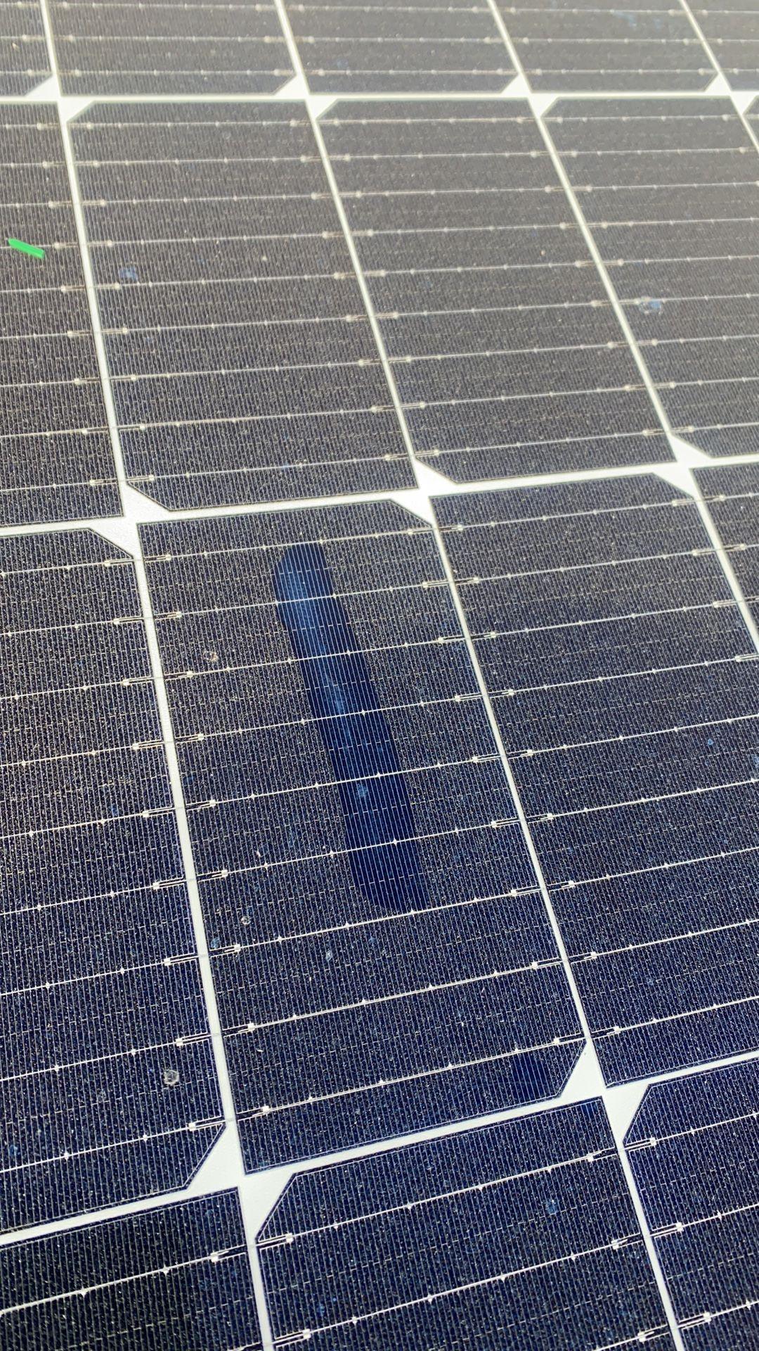 Afbeelding vies zonnepaneel - Solarwash