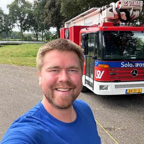 Afbeelding van Ruben van Schoor, directeur van SolarWash B.V.
